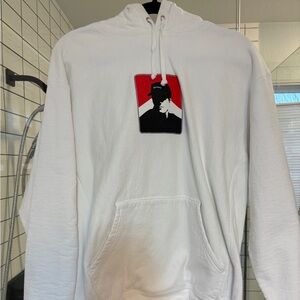 Supreme white heavyweight Hoodie with Graphic size medium worn once